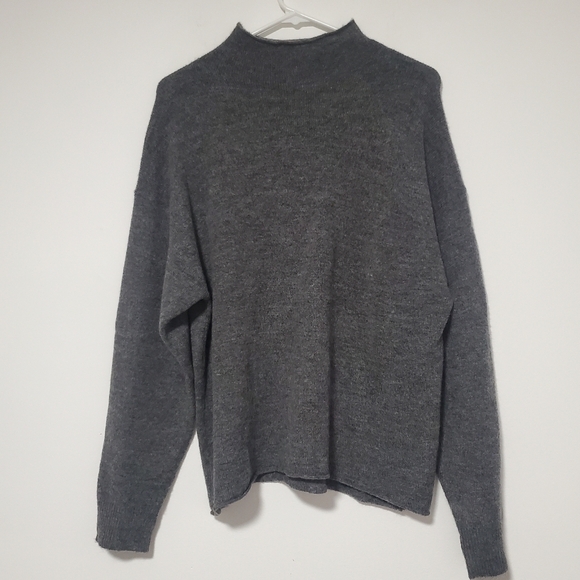 Leith Cozy Mock Neck Grey Sweater - Picture 2 of 6